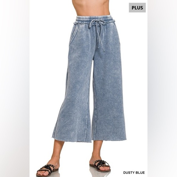 Z21 Zenana C9 PLUS ACID WASH FLEECE SWEATPANTS WITH POCKETS in Black - Picture 4 of 6